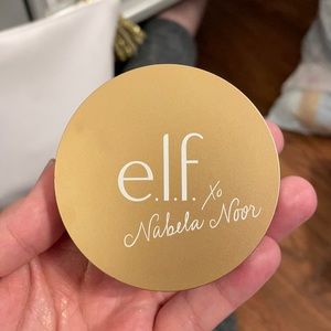 Elf x nabela noon loose highlighter